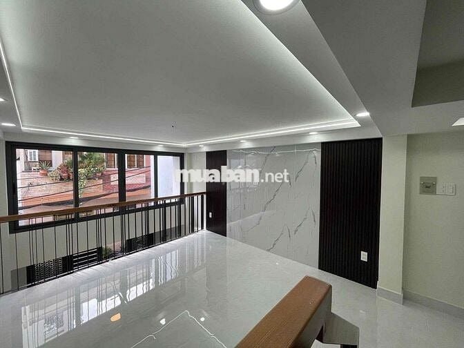 Nhà Mới Hẻm Xe Hơi TKTQ.Tân Phú.DT:3.8 X 10 trêt lửng 2lầu st.4PN 4WC