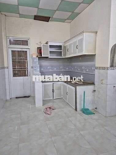 Cần bán gấp căn nhà ở 1/ đường Lê Thị Lơ, Tân Hiệp 100m2 SHR giá 860tr