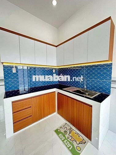 Cắt lỗ bán gấp căn nhà 94m2 gần chợ SHR 955 triệu