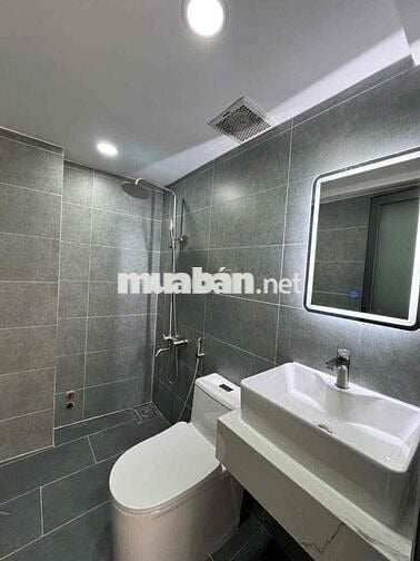 Nhà Mới Hẻm Xe Hơi TKTQ.Tân Phú.DT:3.8 X 10 trêt lửng 2lầu st.4PN 4WC