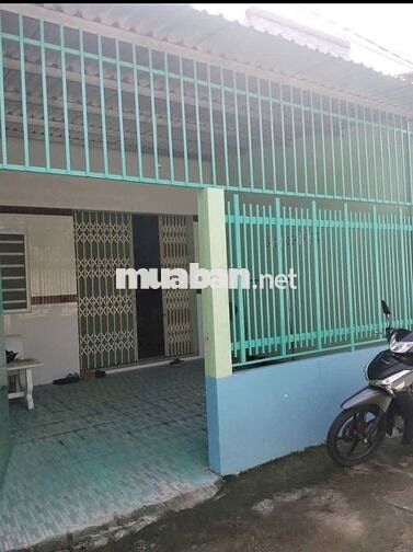 chú Bảy gừi bán căn nhà ở Bà Điểm-Hóc Môn. DT 119m2, Giá 910 tr, SHR.