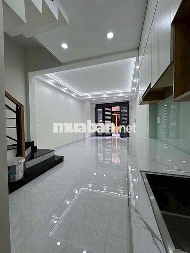 Nhà Mới Hẻm Xe Hơi TKTQ.Tân Phú.DT:3.8 X 10 trêt lửng 2lầu st.4PN 4WC