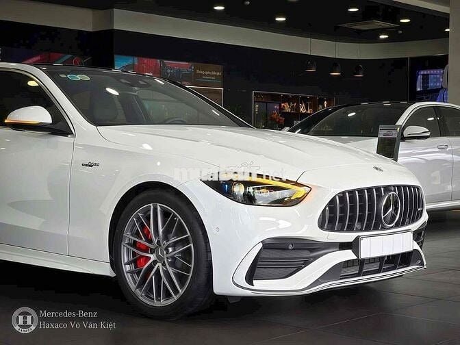 Mercedes-AMG C43 – Hỗ trợ 100% trước bạ