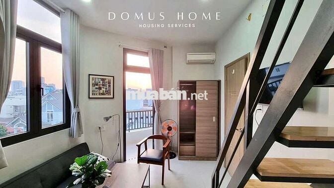 Duplex ban công full nội thất - giặt sấy. Gần Lotte BigC Crescent mall