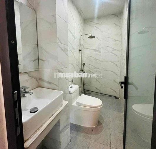 ✅ Cho thuê nhà 3 tầng mặt tiền Hà Huy Tập , Thanh Khê