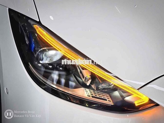 Mercedes-AMG C43 – Hỗ trợ 100% trước bạ