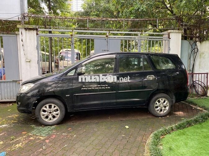 Toyota Innova 2007 G - 250000 km