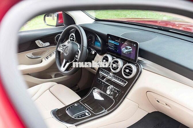 Mercedes Benz GLC200 Class 2020