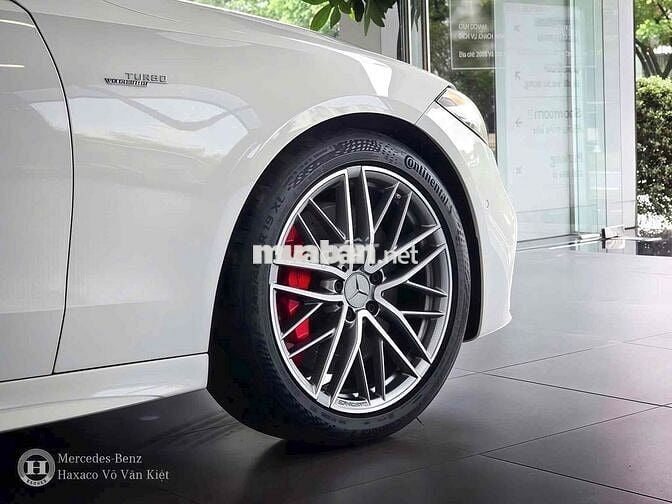 Mercedes-AMG C43 – Hỗ trợ 100% trước bạ