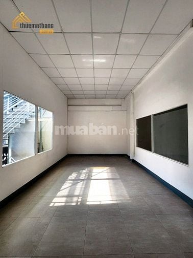 CHO THUÊ VĂN PHÒNG 300M2 TẠI TÔN ĐẢN QUẬN 4