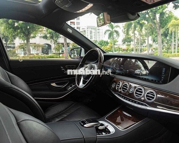 Mercedes Benz S Class 2017 S450L - 61000 km