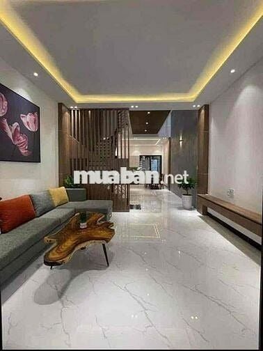 cho thuê nhà 3 tầng 3pn/4wc mặt tiền thân nhân trung