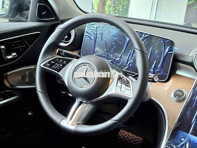 Mercedes C200 Plus hỗ trợ 100% trước bạ