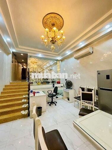 🔥PHỐ ĐỊNH CÔNG ,LÔ GÓC, VỈA HÈ ,OTÔ TRÁNH. 67M.5T MT4,1M.GIÁ 26,5TỶ