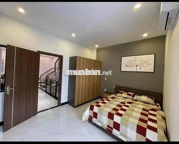 cho thuê nhà 3 tầng 3pn/4wc mặt tiền thân nhân trung