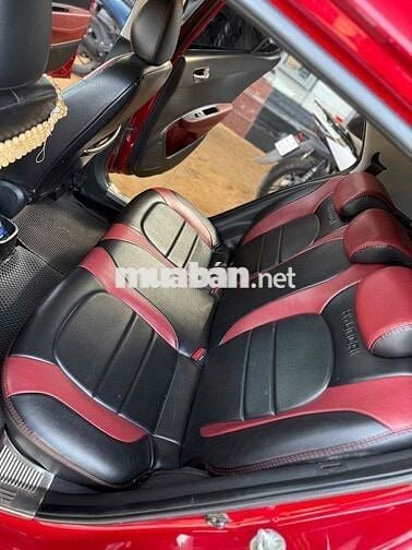 Hyundai Grand i10 2017 Grand 1.2 MT - 100 km