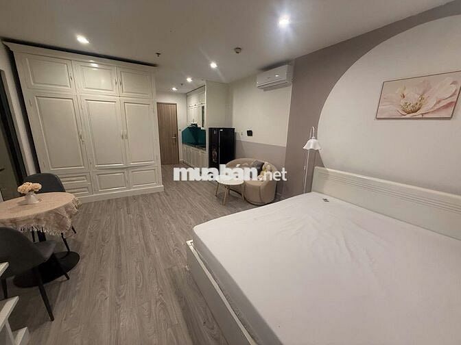 Bán nhanh căn Studio đầy đủ nội thất view đẹp giá chỉ 2,4 tỷ tại OCP