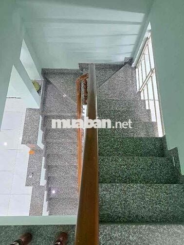 NHÀ MỚI ĐẸP THỚI TỨ HXH 2 LẦU GIÁ 3,5 TỶ GẦN TRƯỜNG LÝ THƯỜNG KIỆT ..
