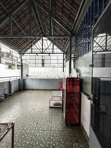 BÙI ĐÌNH TUÝ-BÌNH THẠNH,4 TẦNG BTCT,40M²,4PN,CHƯA TỚI 5T