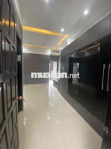 GẤP BÁN NHÀ MT NGÔ QUYỀN - ĐỐI DIỆN CHUNG CƯ CAO CẤP -
