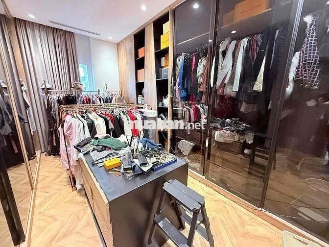 Chung cư Ban cơ yếu chính phủ, 188m2, Full nội thất cao cấp, 16,8tỷ TL