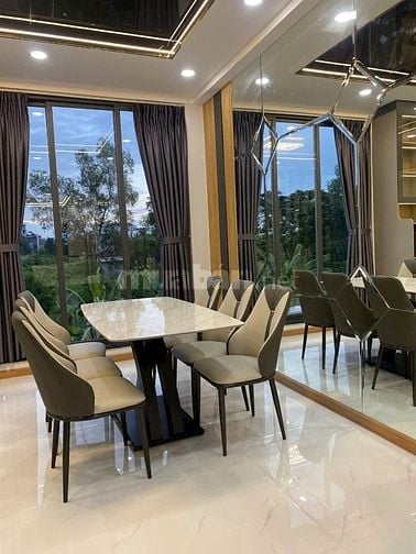Bán nhà chính chủ 5 tầng có thang máy ngay Phú Mỹ Hưng quận 7