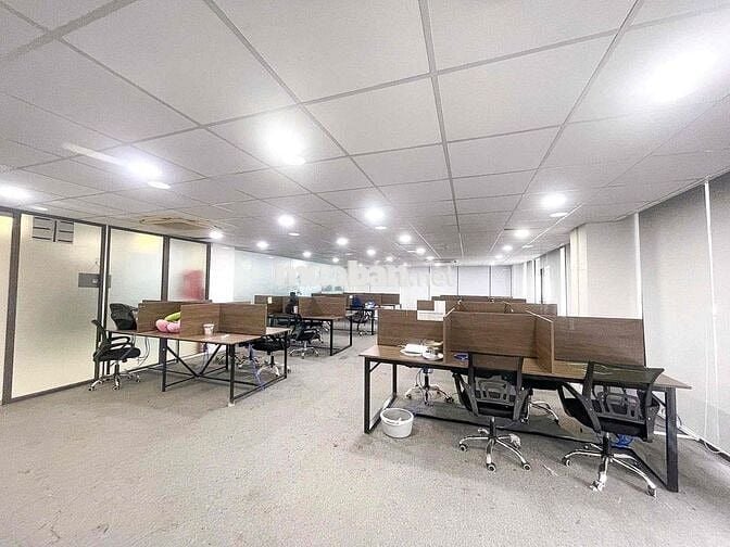 Cho thuê VP 120m2 Cư Xá Bắc Hải Q10 full nội thất