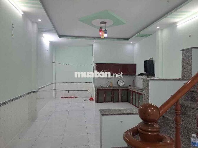 NHÀ MỚI ĐẸP THỚI TỨ HXH 2 LẦU GIÁ 3,5 TỶ GẦN TRƯỜNG LÝ THƯỜNG KIỆT ..