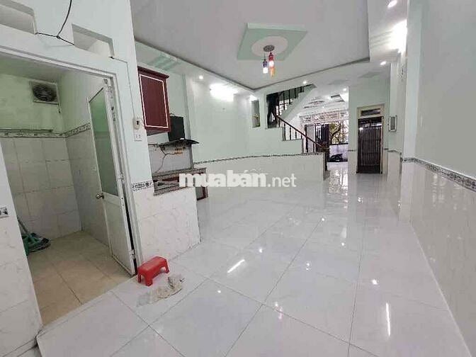 NHÀ MỚI ĐẸP THỚI TỨ HXH 2 LẦU GIÁ 3,5 TỶ GẦN TRƯỜNG LÝ THƯỜNG KIỆT ..