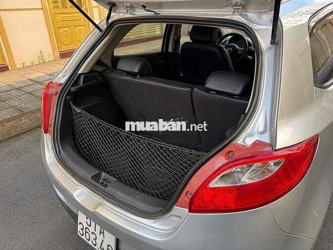 Mazda 2 2012 1.5 AT - 135000 km