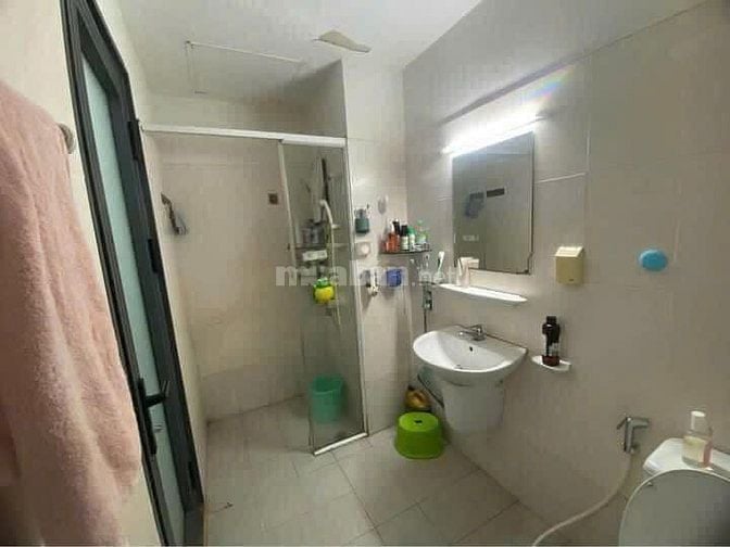 Căn hộ 66m2, 2p ngủ, 2wc,Full Nt, C/c Bàu Cát, p10, TB, 7tr/th.