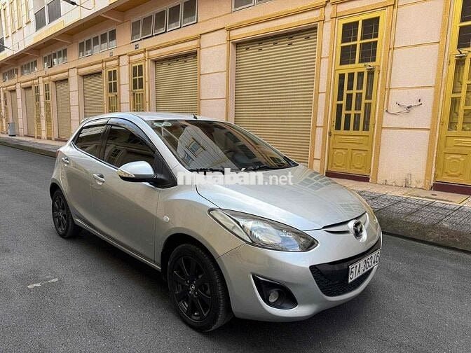 Mazda 2 2012 1.5 AT - 135000 km
