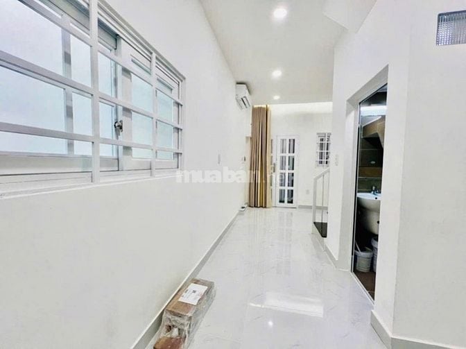 Bán nhà mới Cô Giang, Q1 giá rẻ chỉ 3,2 tỷ