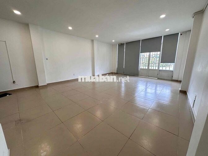 TOÀ NHÀ MẶT TIỀN NƠ TRANG LONG 6x16M 1 TRỆT 2 LẦU SIÊU RỘNG 💕💕💕