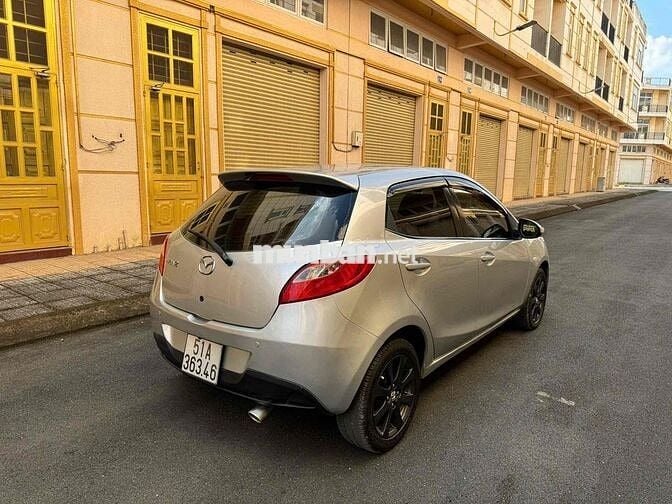 Mazda 2 2012 1.5 AT - 135000 km