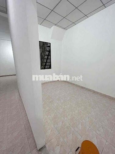 Quá Rẻ. Chỉ 8 Tỷ. DT 67m2 Cầu Nguyễn Văn Cừ, Quận 8