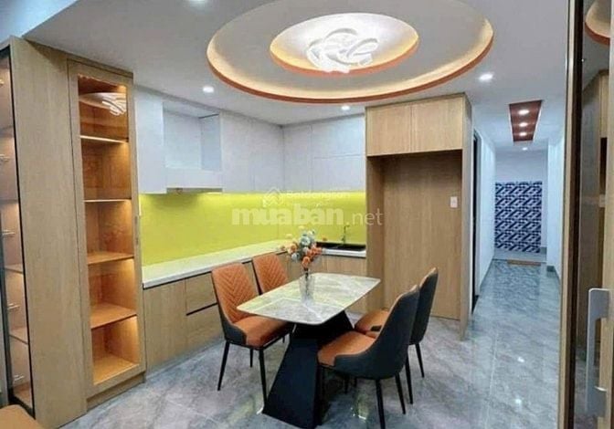 NHÀ ĐẸP NGAY NGUYỄN TRỌNG TUYỂN, TÂN BÌNH GẦN 50M² GIÁ CỰC HỜI!!!