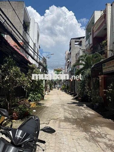 nhà thuê đường số 2 kdc nam hùng vương an lạc bình Tân DT72m giá 14tr