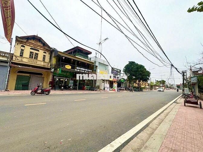 Bán đất dịch vụ gần Cây Xăng Đan Kim Văn Giang, Hưng Yên  105M2