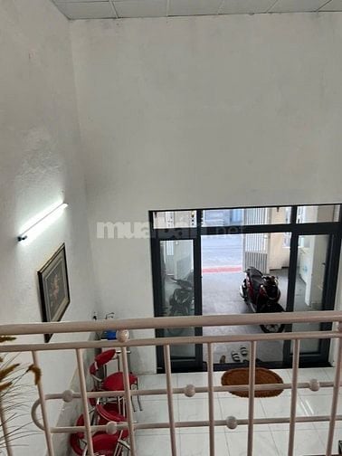 🌟 NGUYỄN PHAN VINH - BÁN NHÀ 2 TẦNG - MẶT TIỀN KIỆT NHỰA XE TẢI.