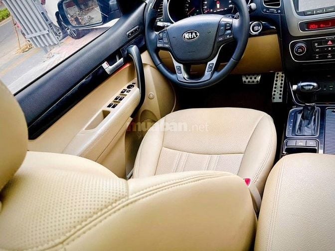 Cần bán Kia Sorento 2.2 full dầu sx 2017 cực đẹp