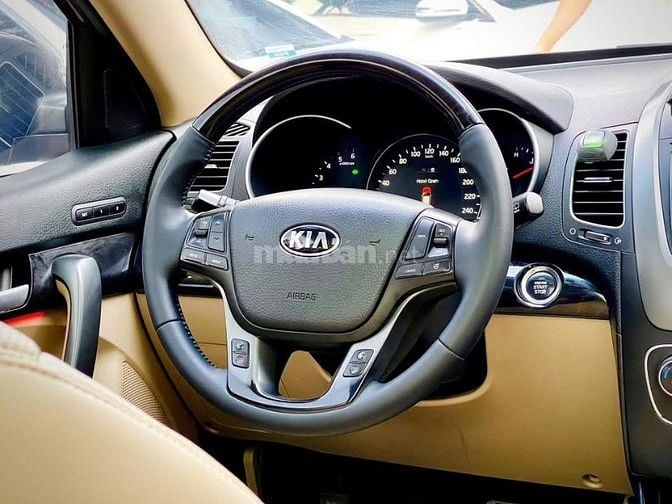 Cần bán Kia Sorento 2.2 full dầu sx 2017 cực đẹp