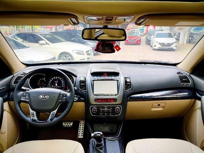 Cần bán Kia Sorento 2.2 full dầu sx 2017 cực đẹp