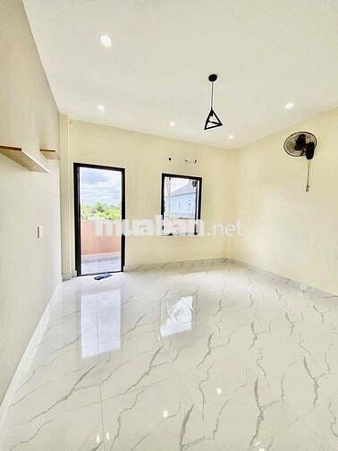 Nhà Mới DT 4,2M x16M 1Trệt 1Lửng 3Pn 2Wc Hẻm Xe Tải Gần Chợ Cầu Đồng
