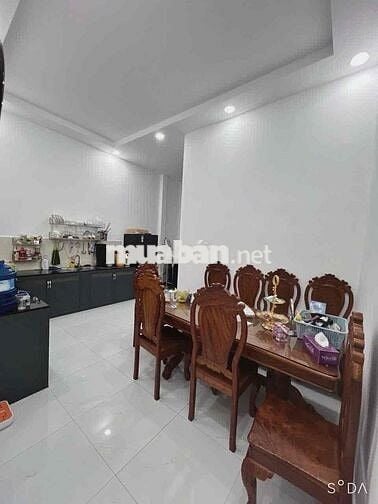 Nhà mới trung tâm bảo lộc hẻm Nguyễn Hữu Chỉnh chỉ 1.9tỉ