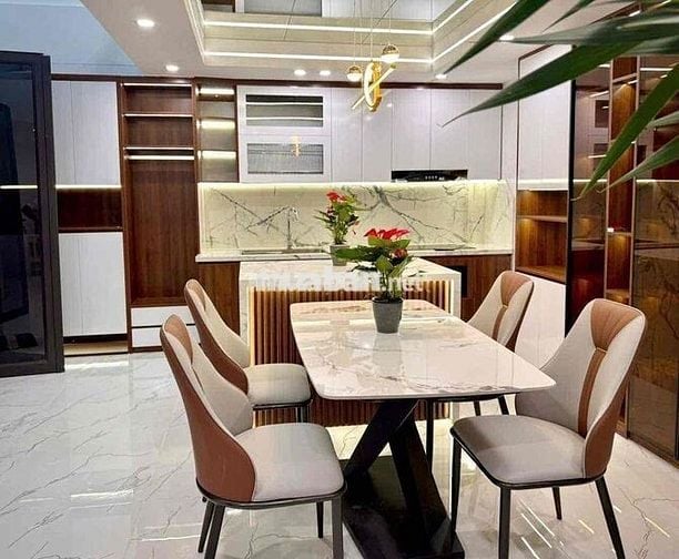 Cực Rẻ! Nhà Phố Pháo Đài Láng-Lô Góc 2 Thoáng -5m Ra OTO Full Nội That