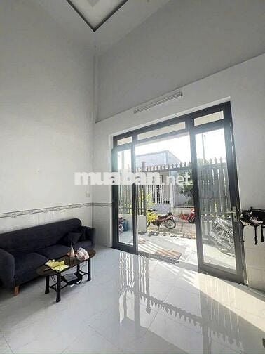 Cần Bán Gấp Căn Nhà 1 triệt 1 lửng ở Trảng Bàng, Giá 870tr, 109m2.