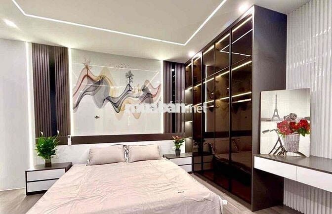 Cực Rẻ! Nhà Phố Pháo Đài Láng-Lô Góc 2 Thoáng -5m Ra OTO Full Nội That