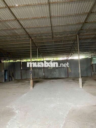 Cho thuê xưởng Dĩ An 500m/16tr sẵn văn phòng 3fa sản xuất