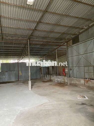 Cho thuê xưởng Dĩ An 500m/16tr sẵn văn phòng 3fa sản xuất
